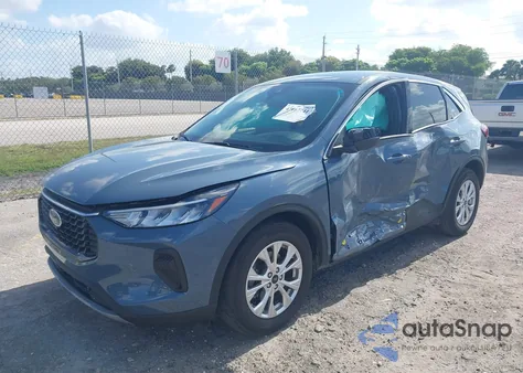 2023 Ford Escape Active z USA, uszkodzony, nr VIN 1FMCU0GNXPUA65598